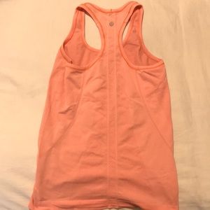 Lululemon SZ 6 Tank Salmon